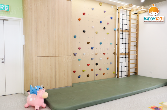 Knowledge Tree Montessori Kindergarten, Eco Ardence — photo 4