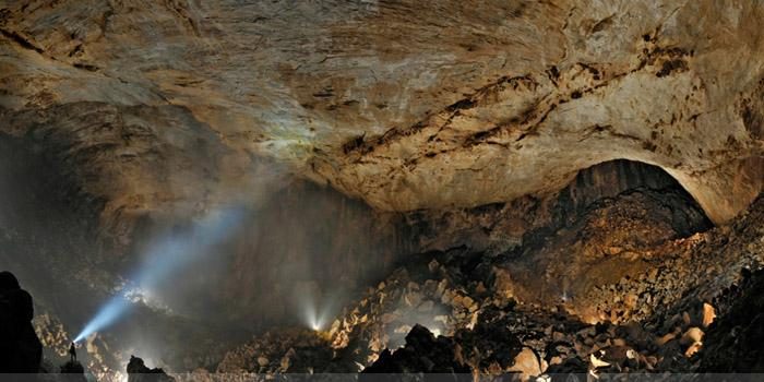 Mulu Caves — photo 1