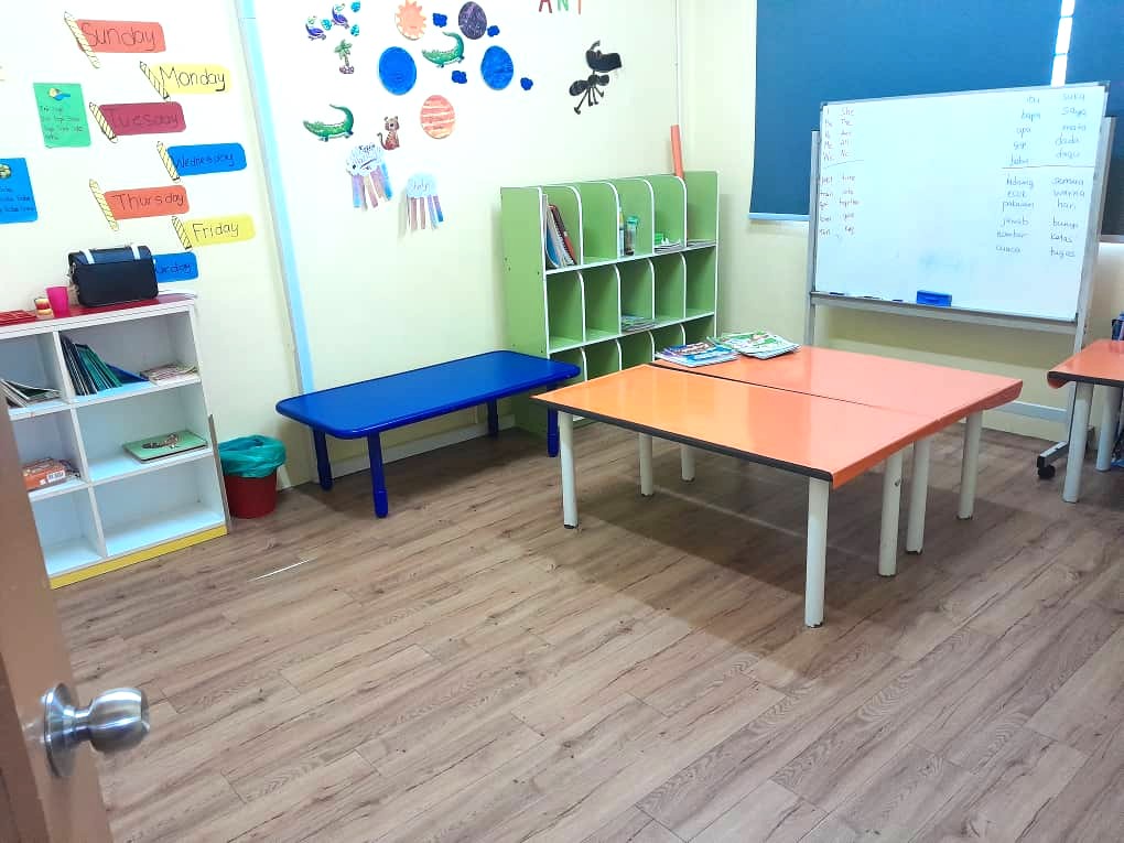 Orange Montessori Kidz, Seri Kembangan — photo 4