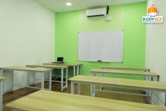 Pusat Tuisyen Ilmu Gemilang, Eco Majestic, Semenyih — photo 4