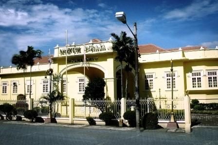 The Royal Museum (Muzium Diraja Istana Batu)