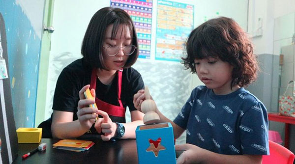 Autism Spectrum Disorder 101: Symptoms, Causes, Tests & Treatment