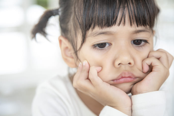 10 toxic things parents do that causes children to become less functional adults 10 toxic things parents do that causes children to become less functional adults