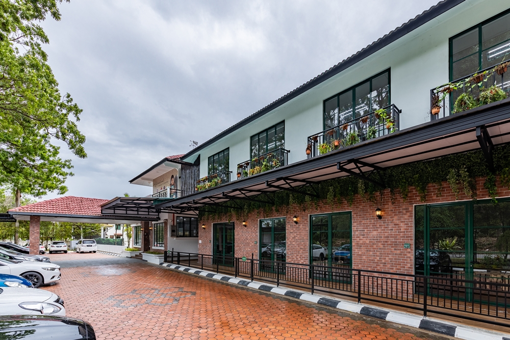 Small wonder, Taman sutera
