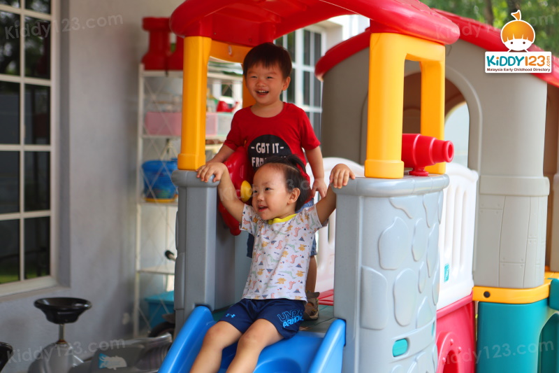 Startright Playhouse Childcare Centre Startright Playhouse Childcare Centre
